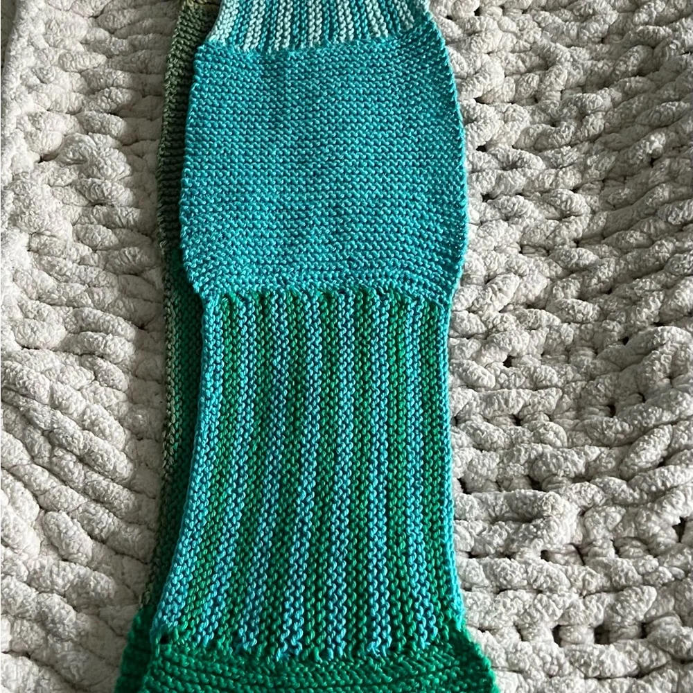 Hand knitted Scarf - Picture 7 of 7
